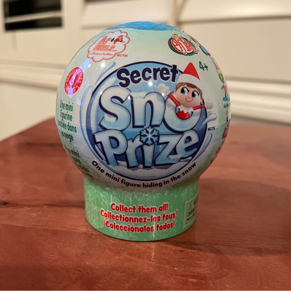 Secret Snow Prize Elf on the Shelf/Elf Pets Character Series 3